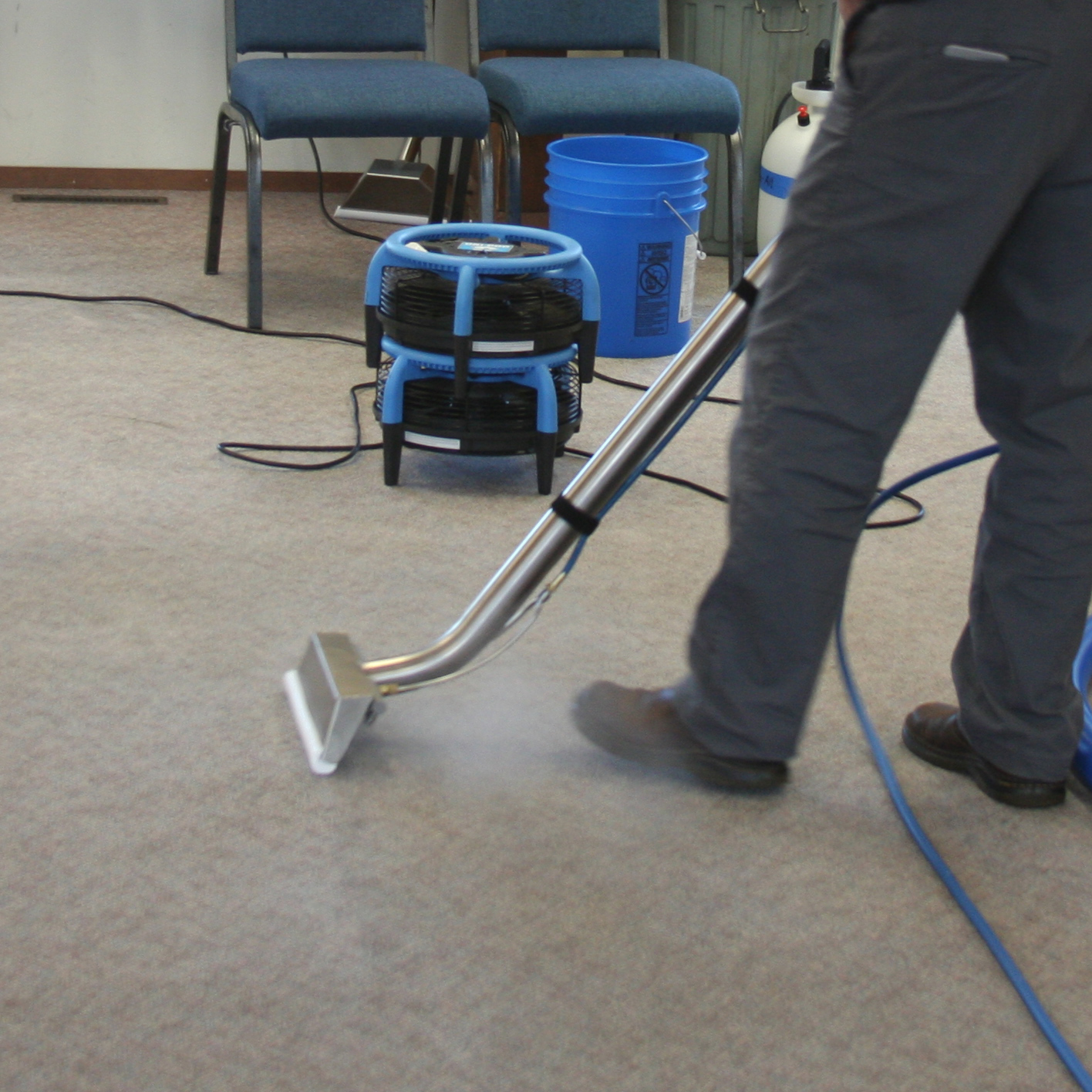 Legend Brands Develop a Complete Facility Carpet Cleaning System